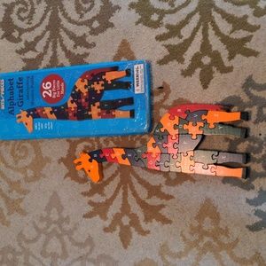 Giraffe alphabet number puzzle